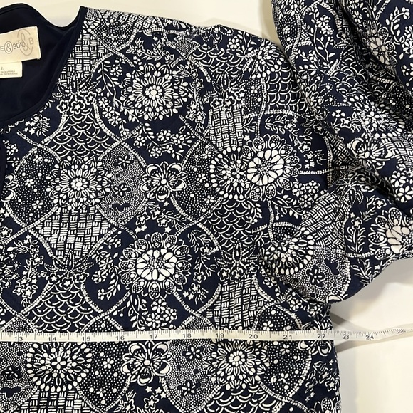 Treasure & Bond - large quilted jacket w/ puff sleeves - Picture 7 of 9